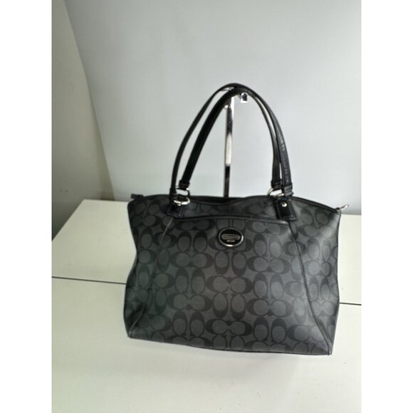 Coach Peyton Pocket Tote Black & Gray F19816 DAMAGED TRIM - Picture 1 of 9